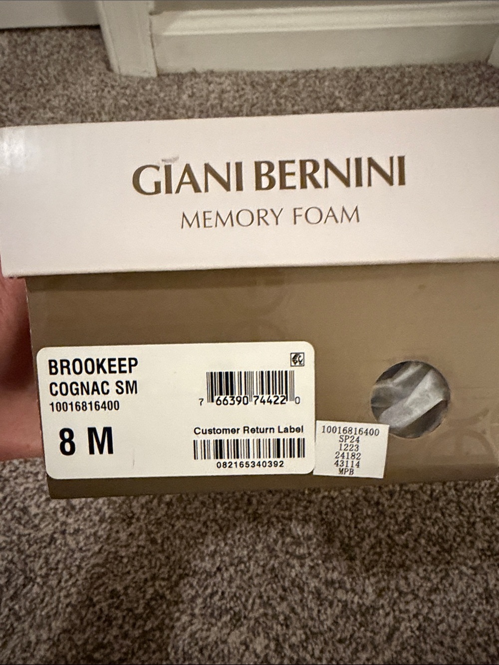 Giani Bernini Cognac Brown Slip-On Flats with Gold Chain Accent - Picture 5 of 5